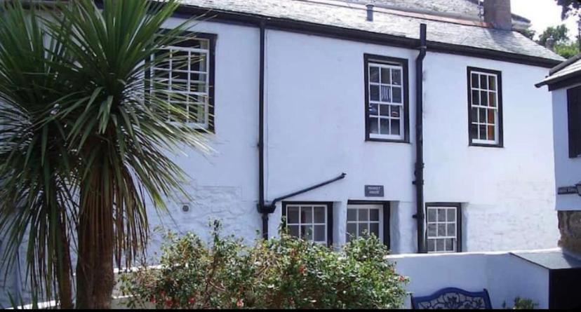 Market House, Mousehole Exterior photo